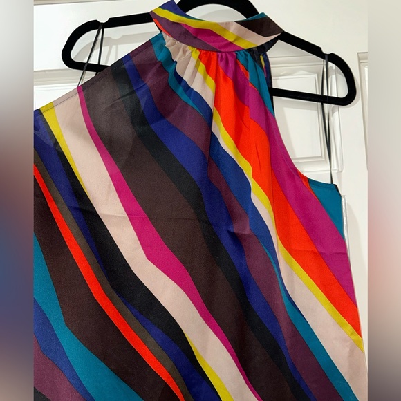 🌈EUC Trina Turk Top🌈 - Picture 2 of 5